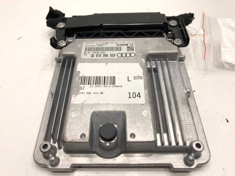 RIADIACA JEDNOTKA MOTORA AUDI A6 C6 AVANT (4F5) 2004 - 2011 03G906016ME