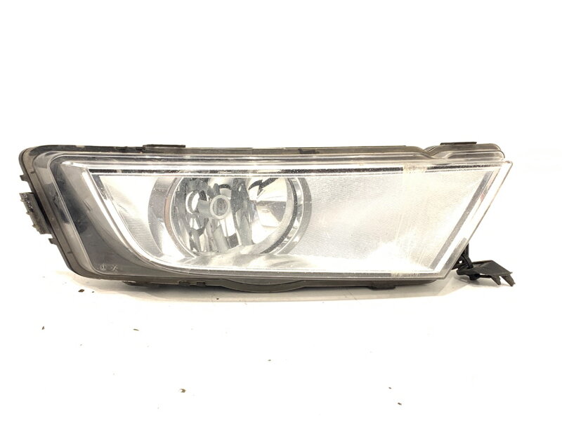 HALOGÉN / HMLOVKA PRAVÁ PREDNÁ SKODA OCTAVIA III COMBI (5E5, 5E6) 2012 - 2022 5E0941700D HALOGÉN / HMLOVKA PRAVÁ PREDNÁ SKODA OCTAVIA III COMBI (5E5, 5E6) 2012 - 2022 5E0941700D