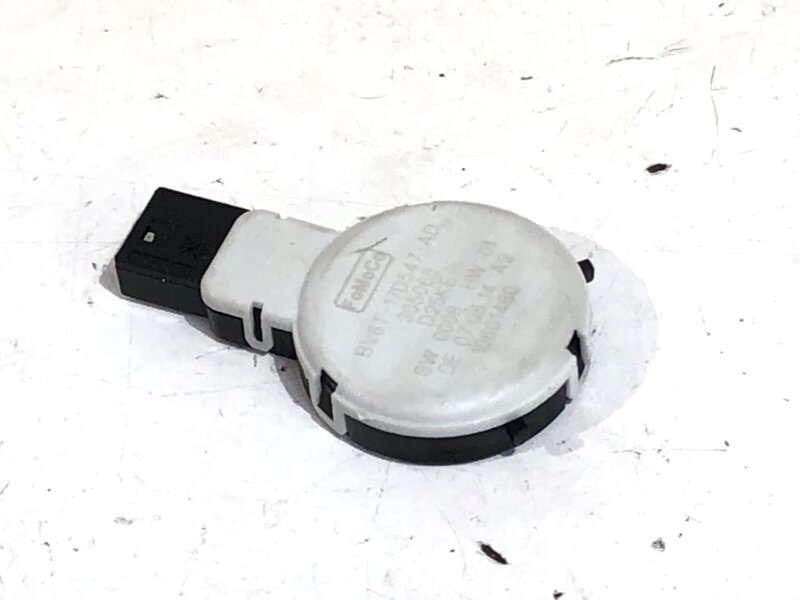 SNÍMAČ DAŽĎA FORD FOCUS III 2010 - 2022 BV6T-17D547-AD SNÍMAČ DAŽĎA FORD FOCUS III 2010 - 2022 BV6T-17D547-AD