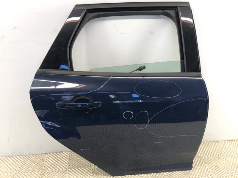 DVERE PRAVÉ ZADNÉ FORD FOCUS III TURNIER 2010 - 2022 DVERE PRAVÉ ZADNÉ FORD FOCUS III TURNIER 2010 - 2022
