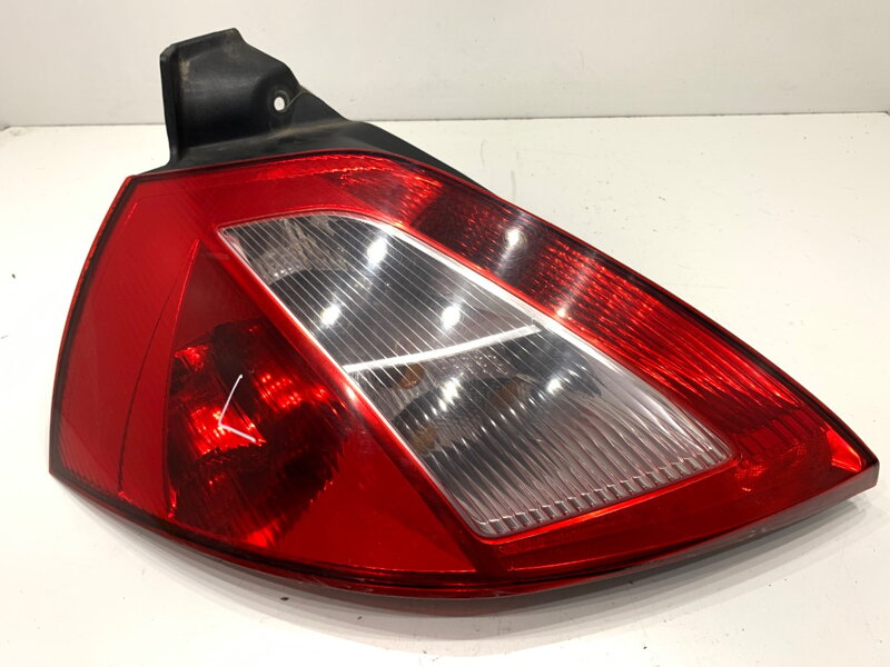 SVETLO ĽAVÉ ZADNÉ RENAULT MEGANE II (BM0/1_, CM0/1_) 2001 - 2012 8200073236 SVETLO ĽAVÉ ZADNÉ RENAULT MEGANE II (BM0/1_, CM0/1_) 2001 - 2012 8200073236