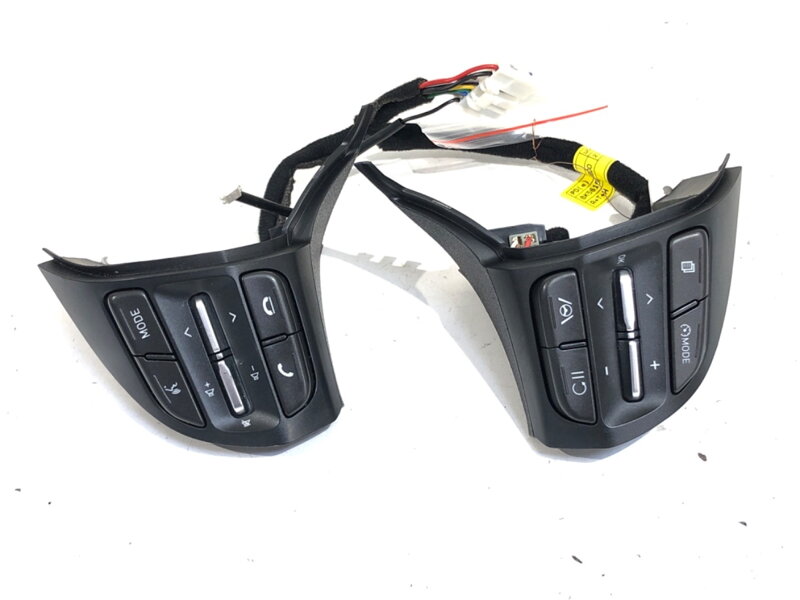 PREPÍNAČE VOLANTU HYUNDAI I30 (PDE, PD, PDEN) 2016 - 2022 96710G4131 96720G4270 PREPÍNAČE VOLANTU HYUNDAI I30 (PDE, PD, PDEN) 2016 - 2022 96710G4131 96720G4270