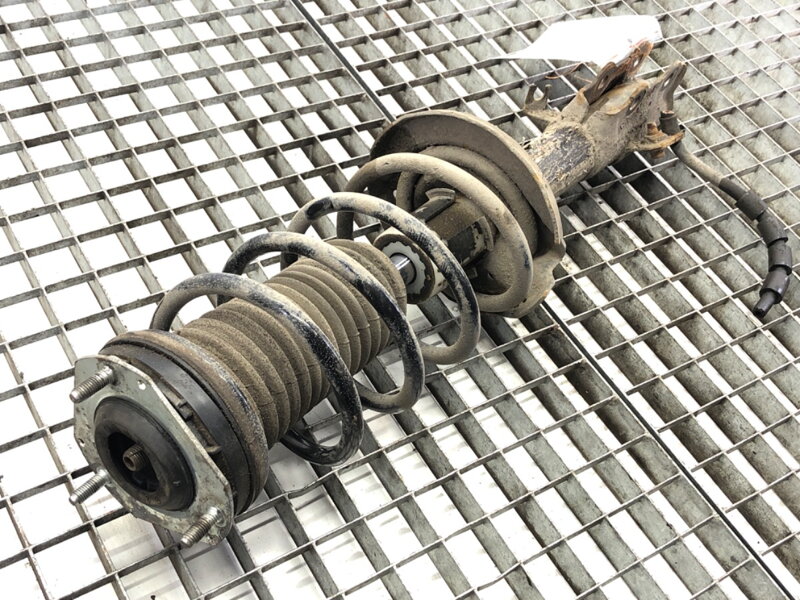 TLMIČ ĽAVÝ PREDNÝ S PRUŽINOU FORD FIESTA VI (CB1, CCN) 2008 - 2022