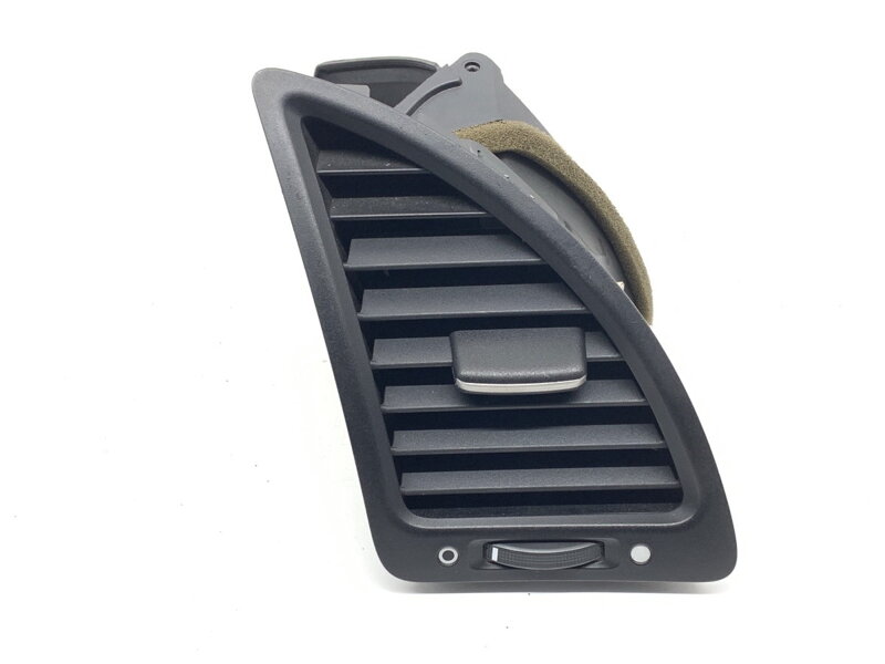 MRIEŽKA VENTILÁCIE PRAVÁ PREDNÁ HONDA CIVIC VIII HATCHBACK (FN, FK) 2005 - 2022 MRIEŽKA VENTILÁCIE PRAVÁ PREDNÁ HONDA CIVIC VIII HATCHBACK (FN, FK) 2005 - 2022
