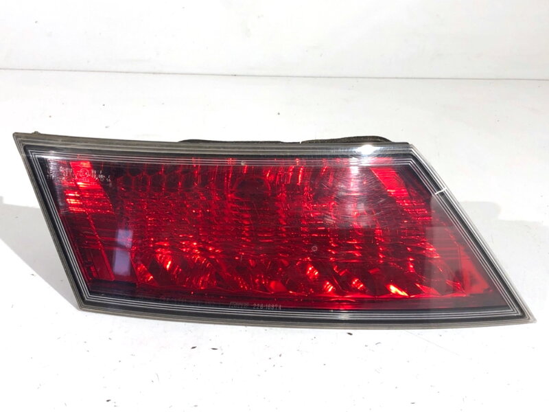 SVETLO ZADNÉ ĽAVÉ VNÚTORNÉ HONDA CIVIC VIII HATCHBACK (FN, FK) 2005 - 2022 SVETLO ZADNÉ ĽAVÉ VNÚTORNÉ HONDA CIVIC VIII HATCHBACK (FN, FK) 2005 - 2022