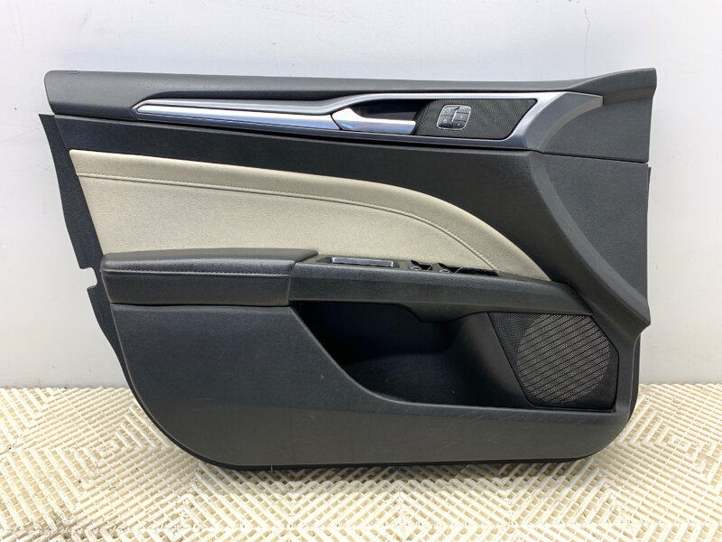 TAPACÍR DVERÍ ĽAVÝ PREDNÝ FORD MONDEO V LIFTBACK (CE) 2014 - 2022 TAPACÍR DVERÍ ĽAVÝ PREDNÝ FORD MONDEO V LIFTBACK (CE) 2014 - 2022