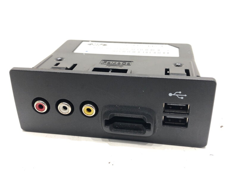ZÁSUVKA / ULOŽENIE USB FORD MONDEO V LIFTBACK (CE) 2014 - 2022 BT4T-14F014-AE ZÁSUVKA / ULOŽENIE USB FORD MONDEO V LIFTBACK (CE) 2014 - 2022 BT4T-14F014-AE