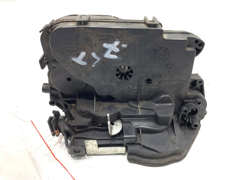 ZÁMOK DVERÍ ĽAVÝ ZADNÝ BMW 3 (E90) 2004 - 2012 7060295 ZÁMOK DVERÍ ĽAVÝ ZADNÝ BMW 3 (E90) 2004 - 2012 7060295