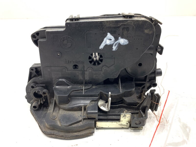 ZÁMOK DVERÍ PRAVÝ PREDNÝ BMW 3 (E90) 2004 - 2012 7059974 ZÁMOK DVERÍ PRAVÝ PREDNÝ BMW 3 (E90) 2004 - 2012 7059974