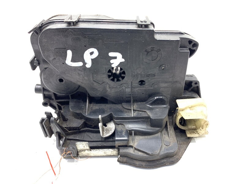 ZÁMOK DVERÍ ĽAVÝ PREDNÝ BMW 3 (E90) 2004 - 2012 7059967 ZÁMOK DVERÍ ĽAVÝ PREDNÝ BMW 3 (E90) 2004 - 2012 7059967