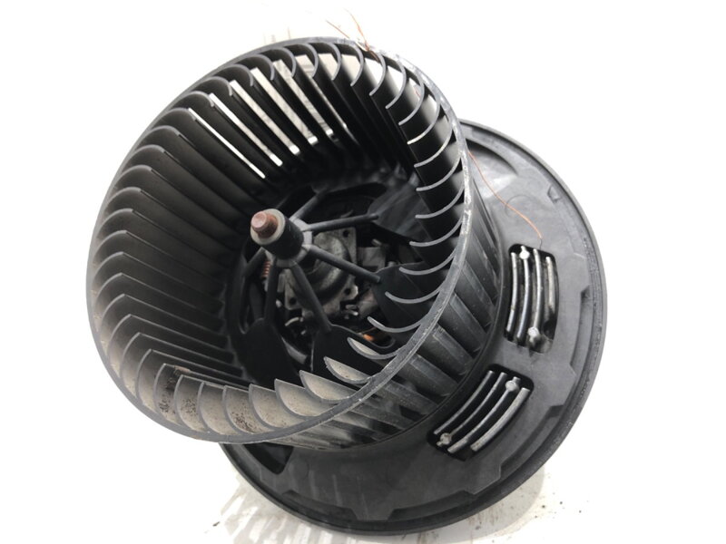 VENTILÁTOR KÚRENIA BMW 3 (E90) 2004 - 2012 985465S VENTILÁTOR KÚRENIA BMW 3 (E90) 2004 - 2012 985465S