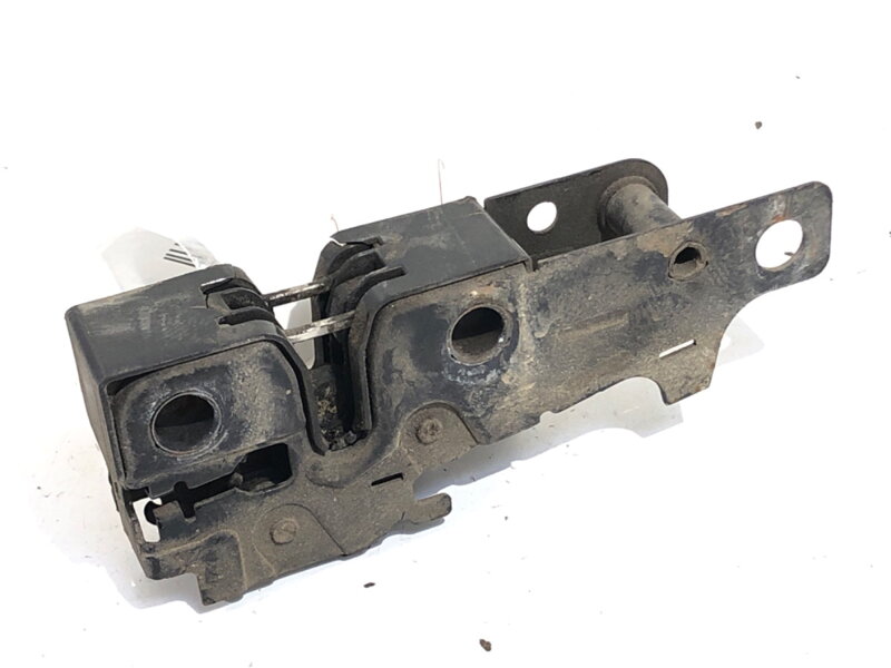ZÁMOK KAPOTY PREDNÝ AUDI A3 (8P1) 2003 - 2013 8P0823509C ZÁMOK KAPOTY PREDNÝ AUDI A3 (8P1) 2003 - 2013 8P0823509C