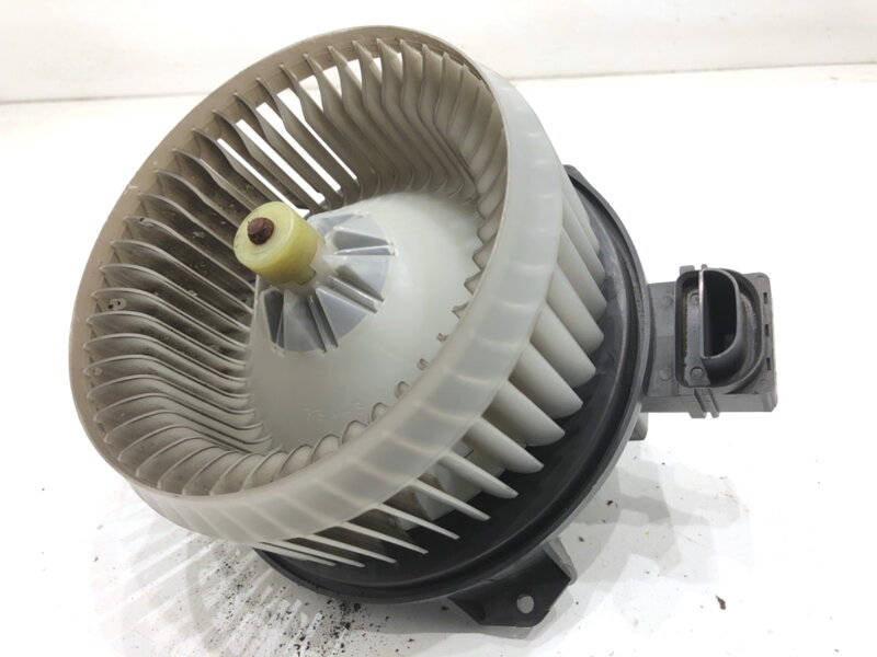 VENTILÁTOR KÚRENIA DODGE CALIBER 2006 - 2022 AY272700-5011 VENTILÁTOR KÚRENIA DODGE CALIBER 2006 - 2022 AY272700-5011