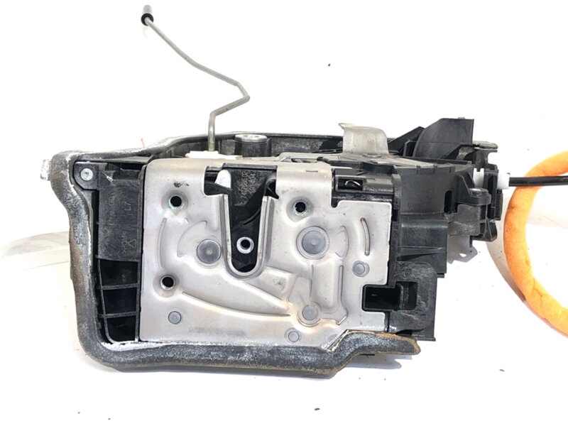 ZÁMOK DVERÍ ĽAVÝ PREDNÝ BMW 5 (G30, F90) 2016 - 2022 7477685 ZÁMOK DVERÍ ĽAVÝ PREDNÝ BMW 5 (G30, F90) 2016 - 2022 7477685