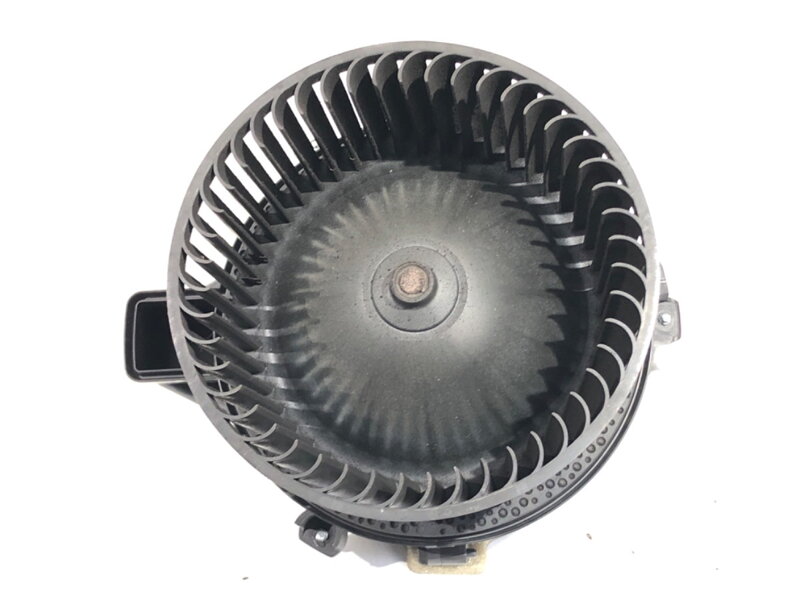VENTILÁTOR KÚRENIA BMW 5 (G30, F90) 2016 - 2022 0130309508