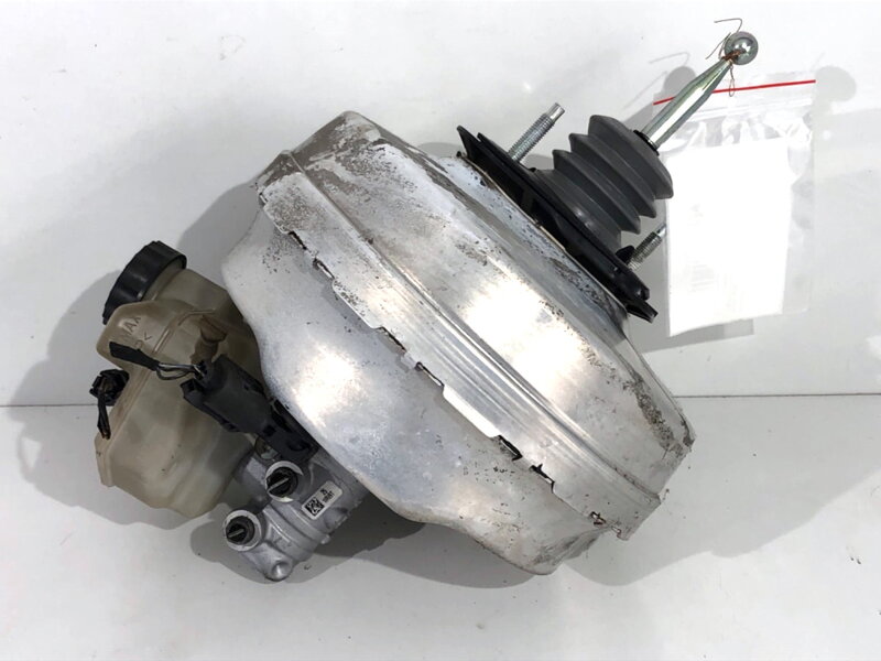 SERVO BRZDY BMW 5 (G30, F90) 2016 - 2022 6861215 SERVO BRZDY BMW 5 (G30, F90) 2016 - 2022 6861215