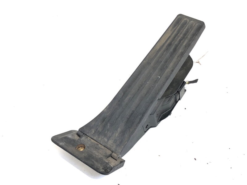 PLYNOVÝ PEDÁL BMW 5 (G30, F90) 2016 - 2022 6859999 PLYNOVÝ PEDÁL BMW 5 (G30, F90) 2016 - 2022 6859999