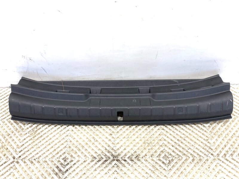 KRYT PRAHU KUFRA BMW 5 (G30, F90) 2016 - 2022 7373575 KRYT PRAHU KUFRA BMW 5 (G30, F90) 2016 - 2022 7373575