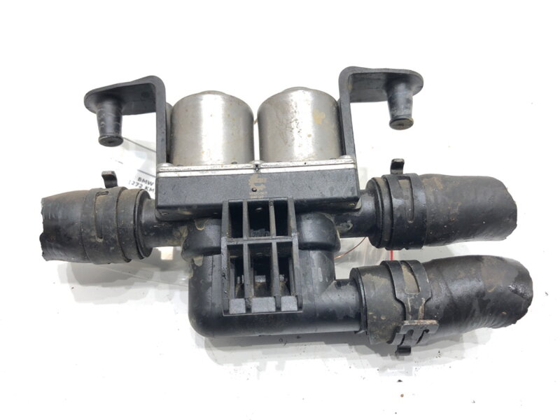VODNÝ VENTIL BMW 5 (E60) 2003 - 2010 96SKV907 VODNÝ VENTIL BMW 5 (E60) 2003 - 2010 96SKV907