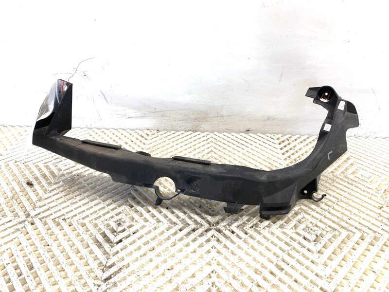 DRŽIAK SVETLA ĽAVÝ BMW 3 (E90) 2004 - 2012 7116707 DRŽIAK SVETLA ĽAVÝ BMW 3 (E90) 2004 - 2012 7116707