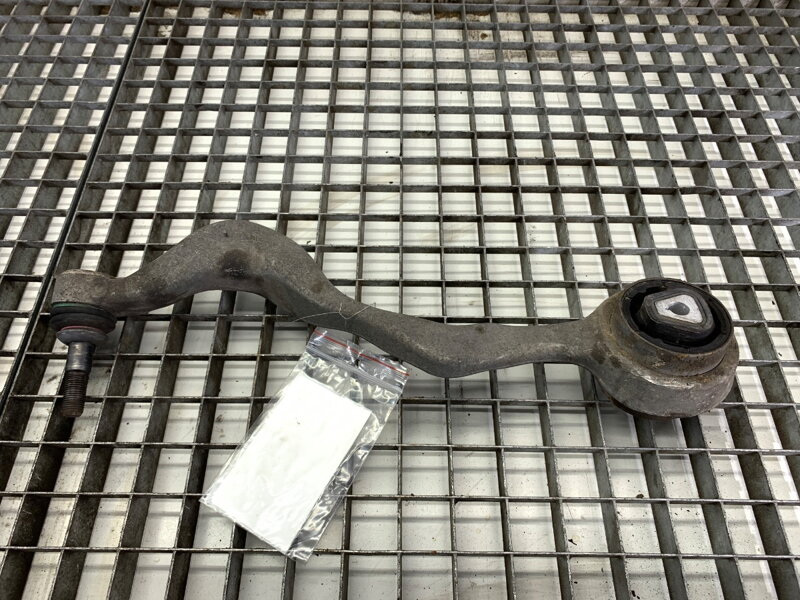 RAMENO ĽAVÉ PREDNÉ BMW 3 (E90) 2004 - 2012