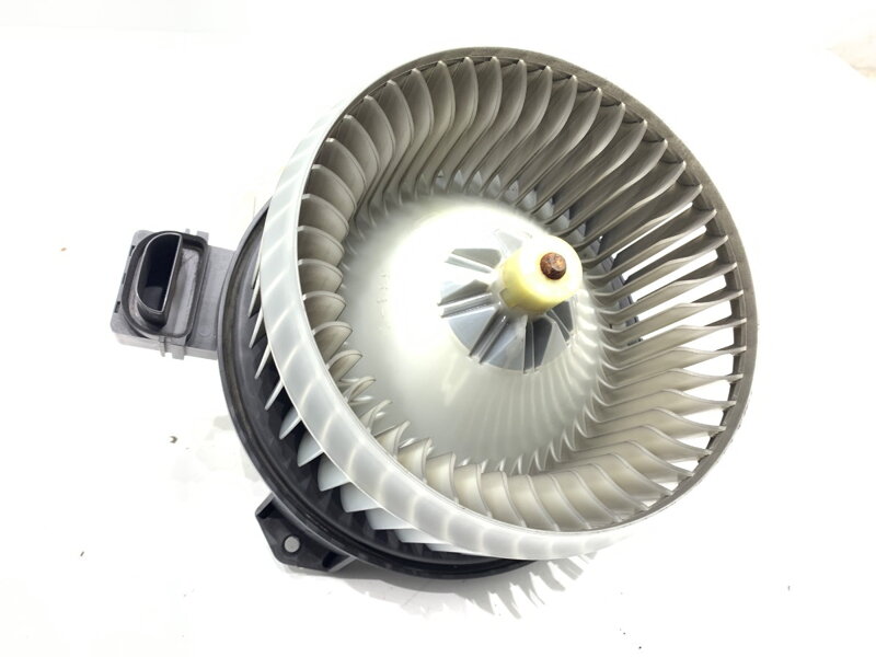 VENTILÁTOR KÚRENIA DODGE AVENGER 2007 - 2014 AY272700-5011 VENTILÁTOR KÚRENIA DODGE AVENGER 2007 - 2014 AY272700-5011
