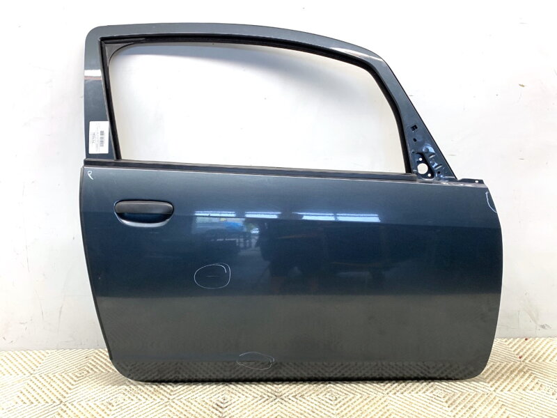 DVERE PRAVÉ PREDNÉ MITSUBISHI COLT VI (Z3_A, Z2_A) 2002 - 2012