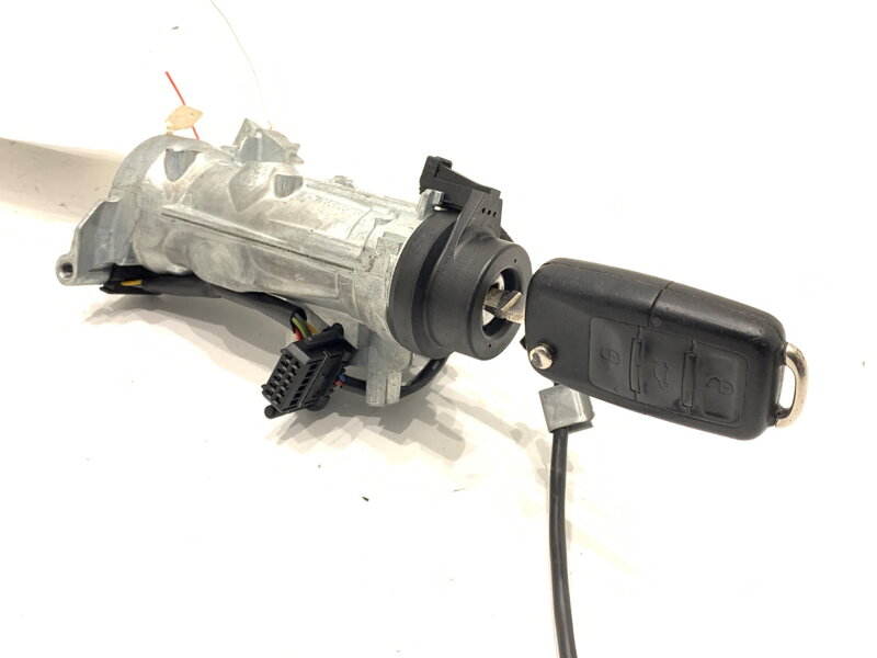 SPÍNACIA SKRINKA SEAT LEON (1P1) 2005 - 2013 1K0905851B SPÍNACIA SKRINKA SEAT LEON (1P1) 2005 - 2013 1K0905851B