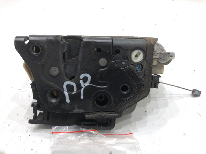 ZÁMOK DVERÍ PRAVÝ PREDNÝ SEAT LEON (1P1) 2005 - 2013 1P1837016 ZÁMOK DVERÍ PRAVÝ PREDNÝ SEAT LEON (1P1) 2005 - 2013 1P1837016