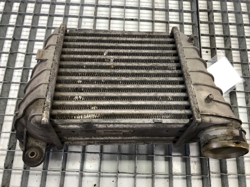 INTERCOOLER AUDI TT (8N3) 1998 - 2006 8N0145803A INTERCOOLER AUDI TT (8N3) 1998 - 2006 8N0145803A