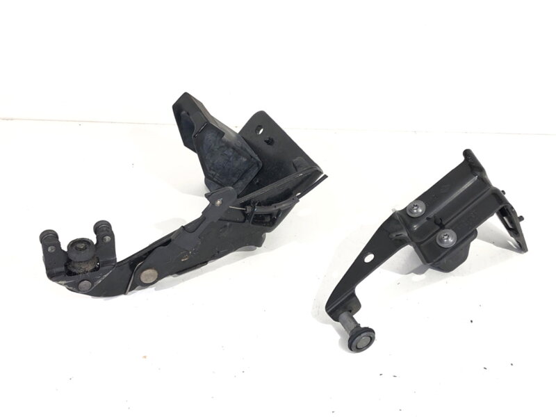 KLADKY / VALČEKY DVERE POSUVNÝCH SADA RENAULT MASTER III AUTOBUS (JV) 2011 - 2022 745961469R