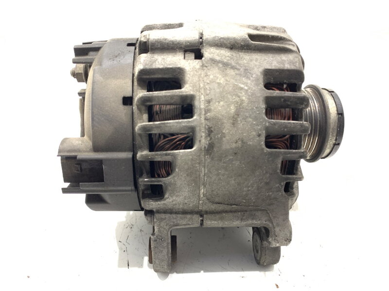 ALTERNÁTOR VW PASSAT B5.5 (3B3) 2000 - 2005 03L903023F