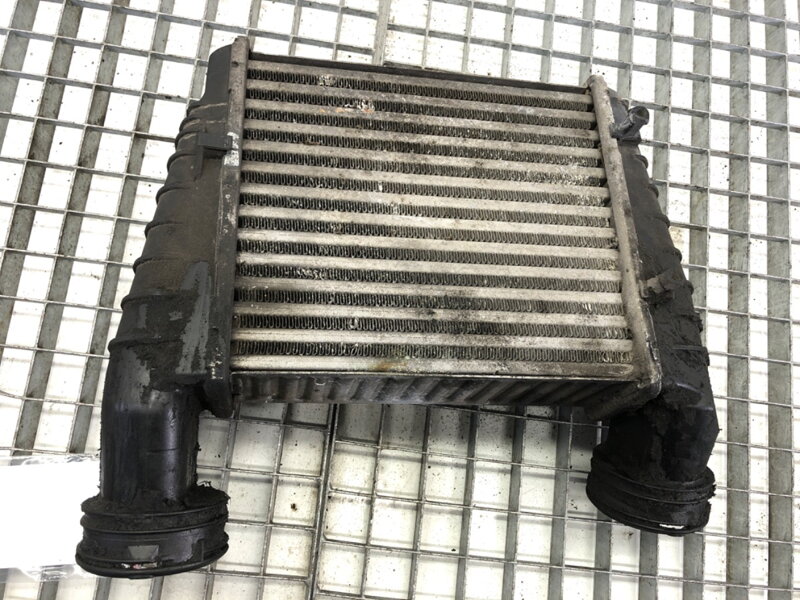 INTERCOOLER VW PASSAT B5.5 (3B3) 2000 - 2005 3B0145805D INTERCOOLER VW PASSAT B5.5 (3B3) 2000 - 2005 3B0145805D