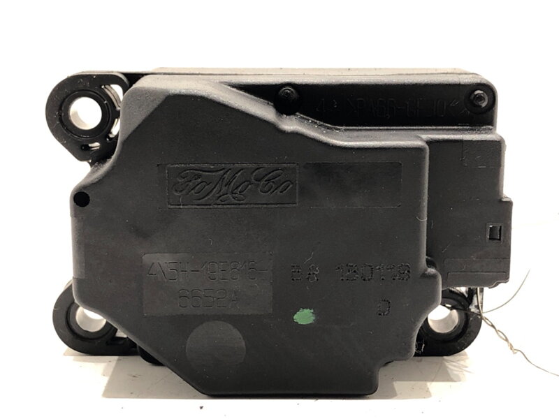 MOTOR RADIÁTORA KÚRENIA VOLVO V40 LIFTBACK (525, 526) 2012 - 2022 4N5H-19E616-BA