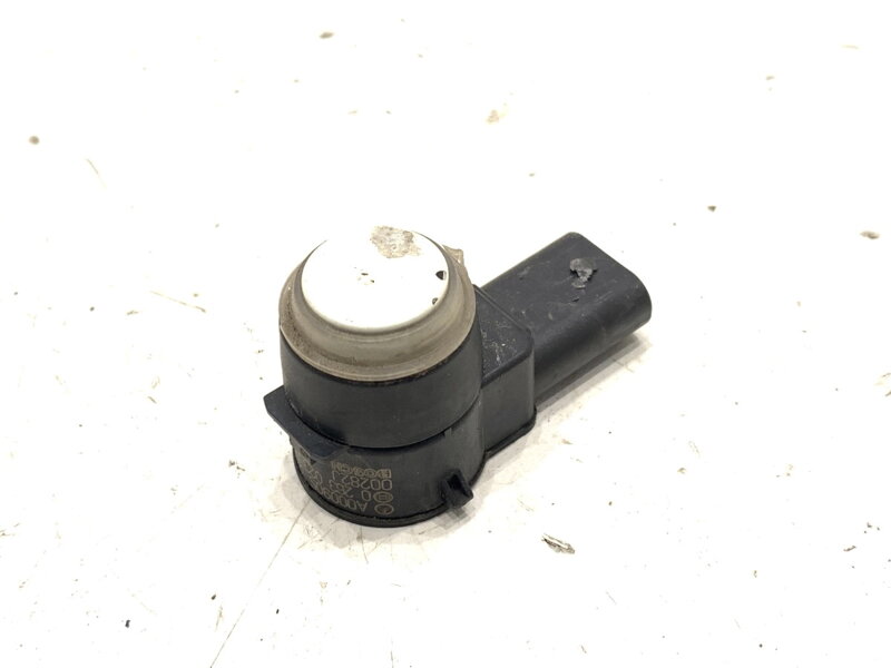 PARKOVACÍ SENZOR MERCEDES-BENZ CLASS GLK (X204) 2008 - 2015 A0009052402
