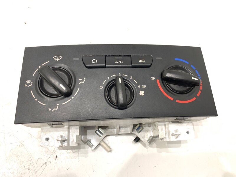PANEL OVLÁDANIA VENTILÁCIE CITROEN BERLINGO MULTISPACE (B9) 2008 - 2022 9676532480 PANEL OVLÁDANIA VENTILÁCIE CITROEN BERLINGO MULTISPACE (B9) 2008 - 2022 9676532480