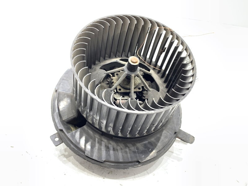 VENTILÁTOR KÚRENIA VW CADDY III (2KA, 2KH, 2CA, 2CH) 2004 - 2015