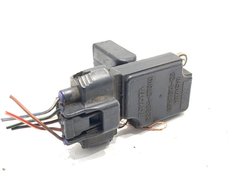 VÁHA VZDUCHU TOYOTA RAV 4 II (_A2_) 2000 - 2005 22204-27010