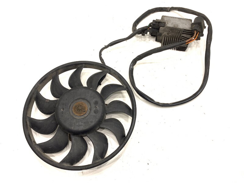 VENTILÁTOR KLIMATIZÁCIE AUDI A4 B6 (8E2) 2000 - 2005 869204E