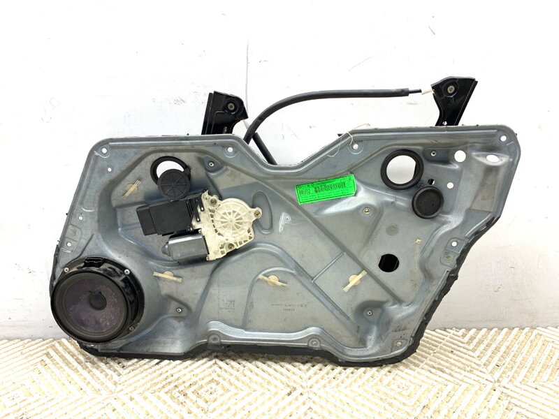 SŤAHOVAČKA OKNA PRAVÁ PREDNÁ SEAT LEON (1M1) 1999 - 2006 SŤAHOVAČKA OKNA PRAVÁ PREDNÁ SEAT LEON (1M1) 1999 - 2006