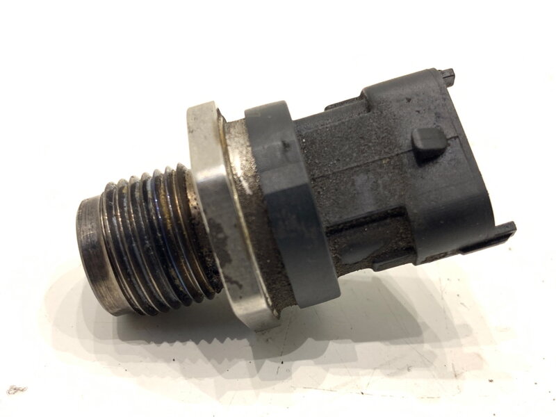 SNÍMAČ TLAKU PALIVA FIAT STILO MULTI WAGON (192_) 2003 - 2008 0281002734