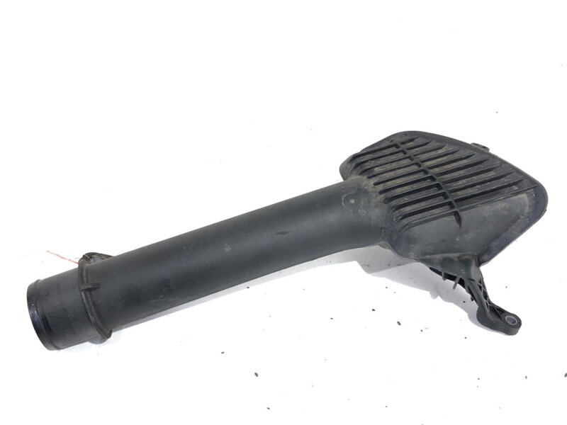 VZDUCHOVÉ POTRUBIE RENAULT MEGANE III LIFTBACK (BZ0/1_, B3_) 2008 - 2022 8200687468E VZDUCHOVÉ POTRUBIE RENAULT MEGANE III LIFTBACK (BZ0/1_, B3_) 2008 - 2022 8200687468E