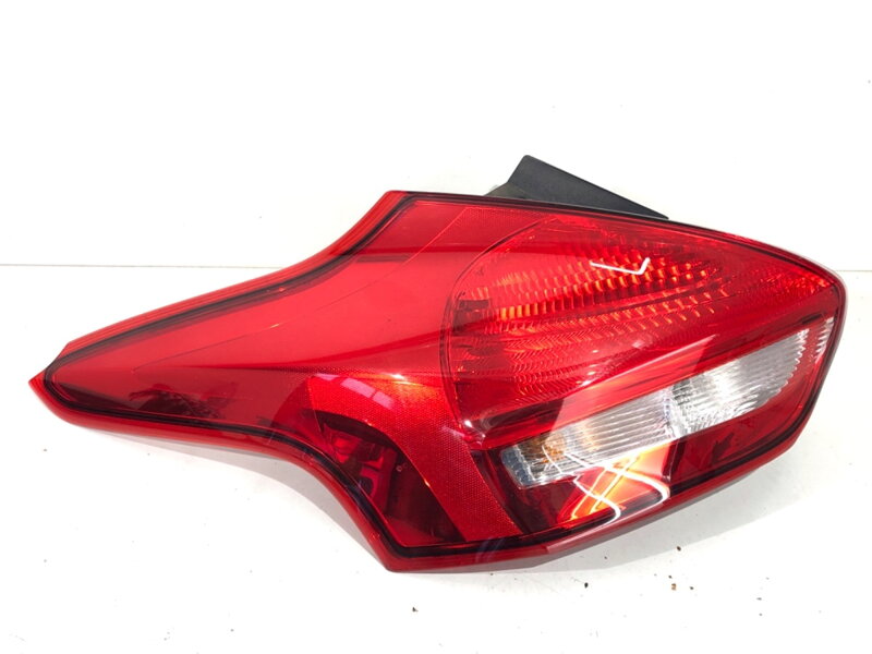 SVETLO ĽAVÉ ZADNÉ FORD FOCUS III 2010 - 2022 F1EB-13405-B