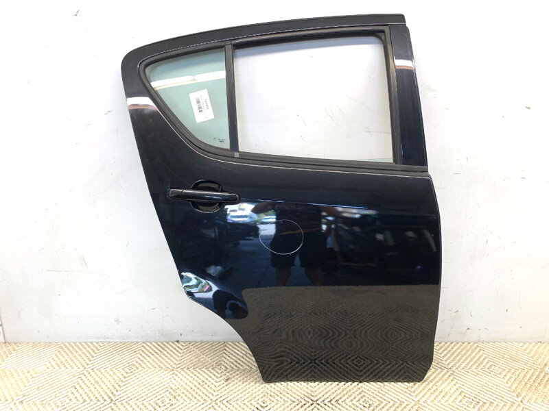 DVERE PRAVÉ ZADNÉ SUZUKI SPLASH (EX) 2008 - 2022