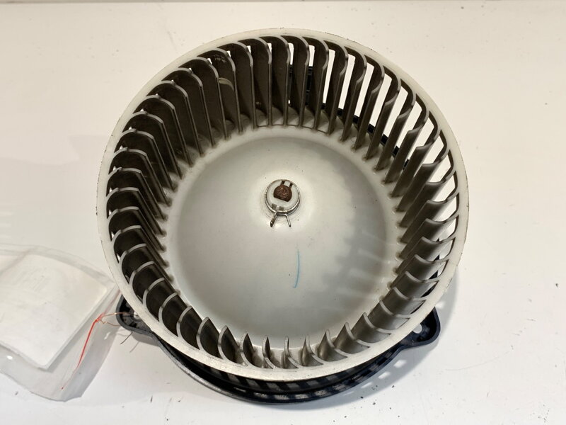VENTILÁTOR KÚRENIA MAZDA 6 HATCHBACK (GH) 2007 - 2013 872700-0700 VENTILÁTOR KÚRENIA MAZDA 6 HATCHBACK (GH) 2007 - 2013 872700-0700