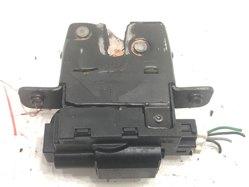 ZÁMOK VEKA BATOŽINOVÉHO PRIESTORU ZADNÝ NISSAN QASHQAI / QASHQAI +2 I (J10, NJ10, JJ10E) 2006 - 2014 90502EY10D