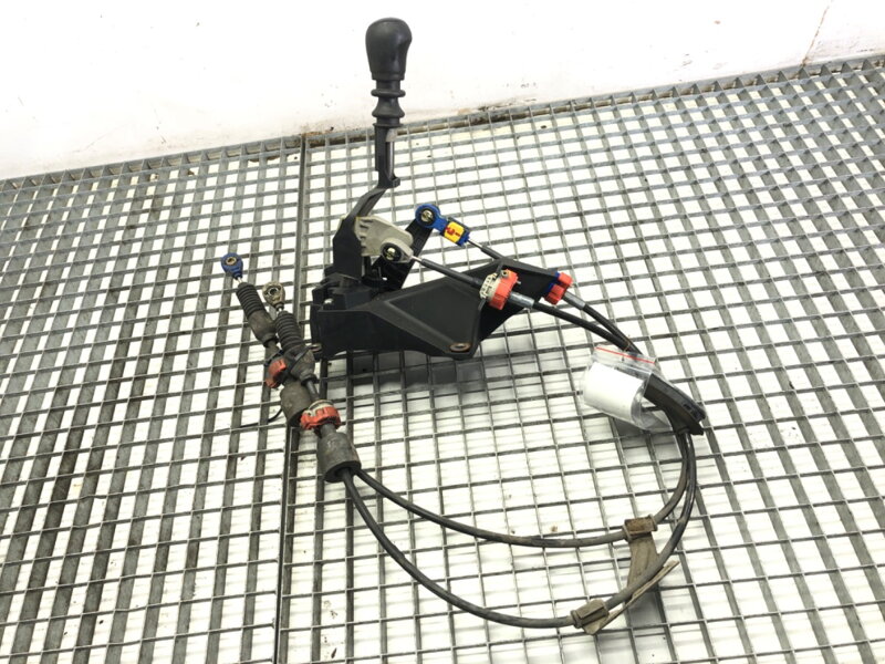 RIADIACA PÁKA VOLIČ PREVODOVKY NISSAN QASHQAI / QASHQAI +2 I (J10, NJ10, JJ10E) 2006 - 2014 RIADIACA PÁKA VOLIČ PREVODOVKY NISSAN QASHQAI / QASHQAI +2 I (J10, NJ10, JJ10E) 2006 - 2014