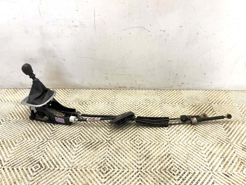 RIADIACA PÁKA VOLIČ PREVODOVKY RENAULT GRAND SCÉNIC III (JZ0/1_) 2009 - 2022 8201021402