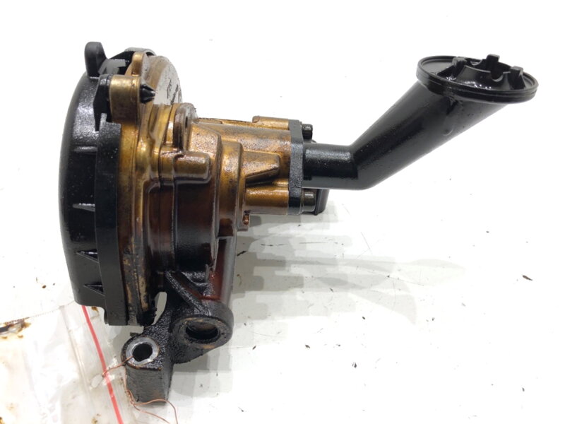 ČERPADLO OLEJA VW GOLF VI (5K1) 2008 - 2014 03F103669A