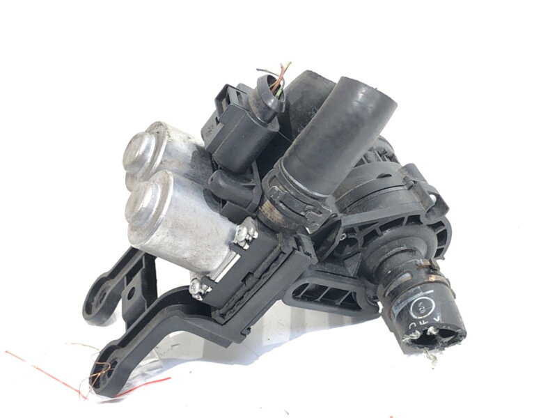 VODNÝ VENTIL AUDI A6 C6 (4F2) 2004 - 2011 VODNÝ VENTIL AUDI A6 C6 (4F2) 2004 - 2011